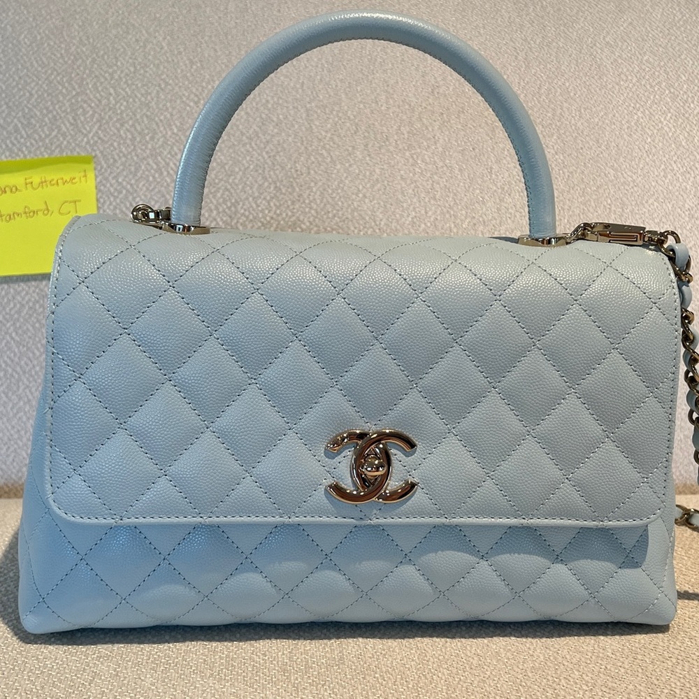 Chanel 21k light blue medium coco handle